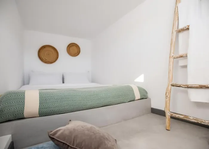 Jonaz & Apartment Mykonos Town