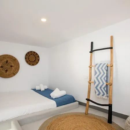 Jonaz & شقة Mykonos Town